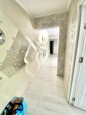 Apartament Station Gara de Nord vis a vis 1 minut Dinicu Golescu 35 Ultra Central Stradal Piata Victoriei